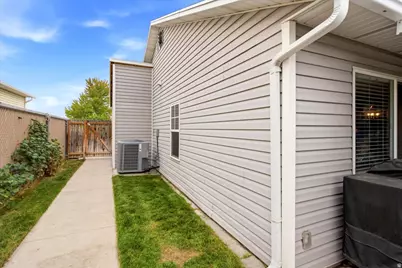 4036 W 5700 S, Roy, UT 84067 - Photo 29