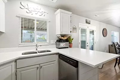 4036 W 5700 S, Roy, UT 84067 - Photo 7