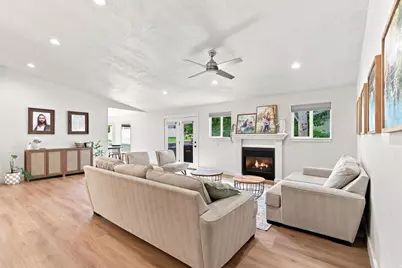 356 E 570 N, Hyde Park, UT 84318 - Photo 5