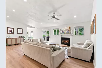 356 E 570 N, Hyde Park, UT 84318 - Photo 5