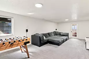 356 E 570 N, Hyde Park, UT 84318 - Photo 17