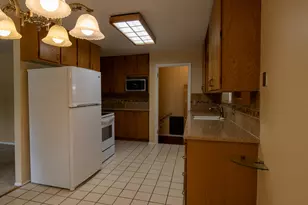 6192 S Vinecrest Dr E, Murray, UT 84121 - Photo 5