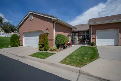 5302 S Birch Rd E, Murray, UT 84117 - Photo 3