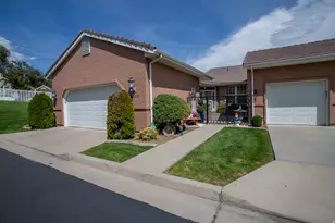 5302 S Birch Point Rd E, Murray, UT 84117 - Photo 1