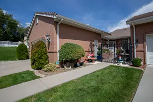 5302 S Birch Point Rd E, Murray, UT 84117 - Photo 1