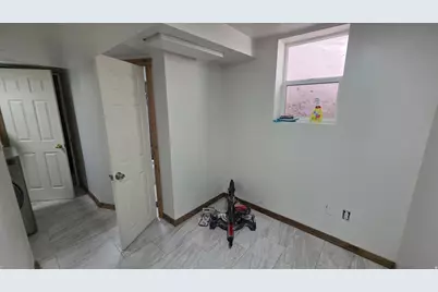 5261 W Sunshine Dr, West Valley, UT 84120 - Photo 43