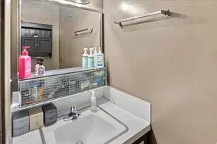 5507 S 2425 W, Roy, UT 84067 - Photo 13