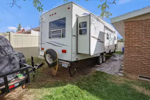 5507 S 2425 W, Roy, UT 84067 - Photo 23