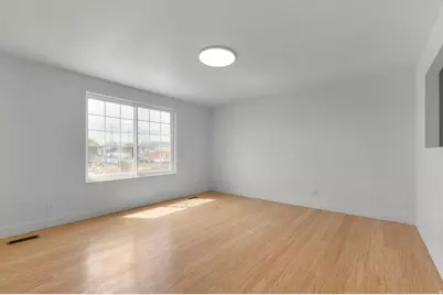 5790 W Lodestone Ave, Kearns, UT 84118 - Photo 3