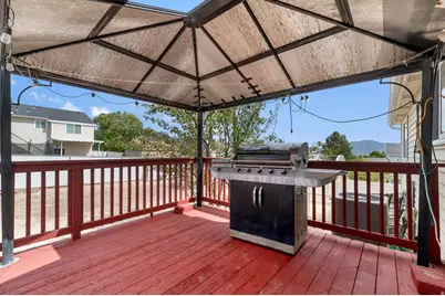 5790 W Lodestone Ave, Kearns, UT 84118 - Photo 17