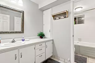 568 E Center St, Providence, UT 84332 - Photo 19