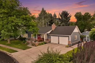 568 E Center St, Providence, UT 84332 - Photo 33