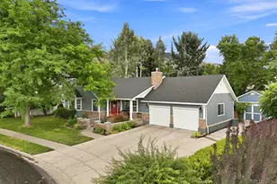 568 E Center St, Providence, UT 84332 - Photo 35