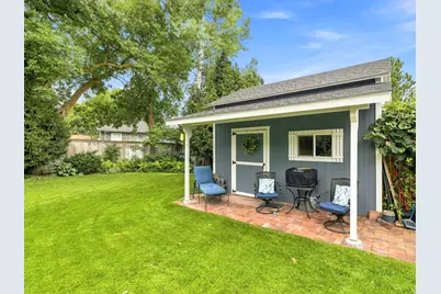 568 E Center St, Providence, UT 84332 - Photo 25