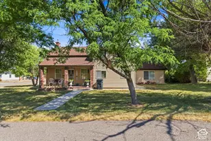 107 E 200 N, Mount Pleasant, UT 84647 - Photo 3