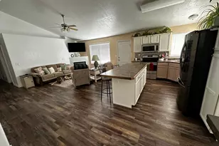 3784 S Parker Dr, Riverdale, UT 84405 - Photo 5