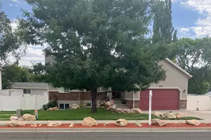 3784 S Parker Dr, Riverdale, UT 84405 - Photo 1
