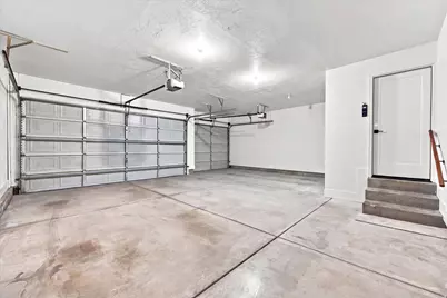 8921 S Somerton Cir, Sandy, UT 84093 - Photo 47