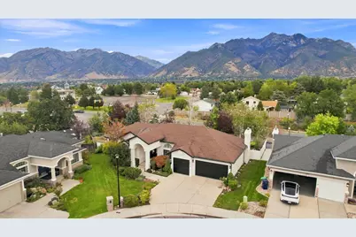 8921 S Somerton Cir, Sandy, UT 84093 - Photo 49