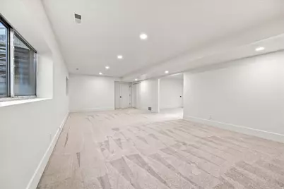8921 S Somerton Cir, Sandy, UT 84093 - Photo 29