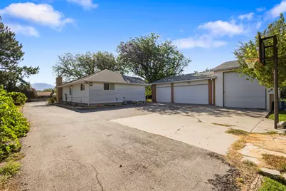 4640 S 3600 W, West Valley, UT 84119 - Photo 23