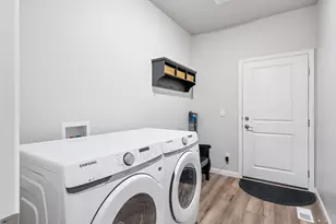 6044 W 11800 S, South Jordan, UT 84009 - Photo 13