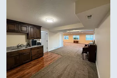 891 E 240 S, Tooele, UT 84074 - Photo 25