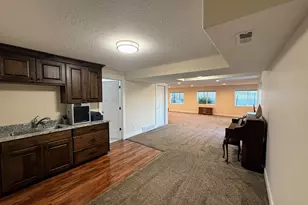 891 E 240 S, Tooele, UT 84074 - Photo 25