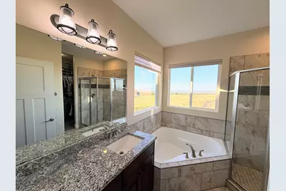 891 E 240 S, Tooele, UT 84074 - Photo 13