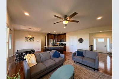 891 E 240 S, Tooele, UT 84074 - Photo 7