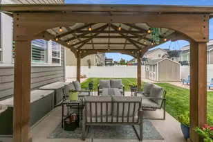 585 S 2200 W, Layton, UT 84041 - Photo 41
