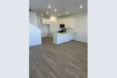 925 N 900 W, Tremonton, UT 84337 - Photo 3