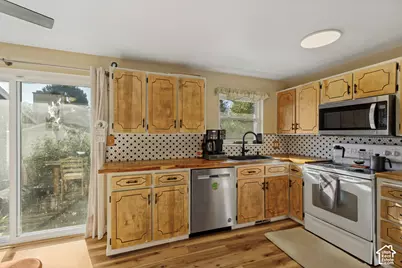 6015 S Don Quixote Dr, Taylorsville, UT 84129 - Photo 7