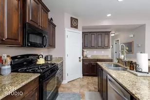 255 W 2700 N, Pleasant View, UT 84414 - Photo 13