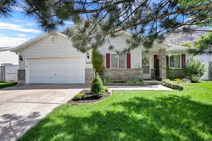 1454 N Lewis Peak Dr, Ogden, UT 84404 - Photo 1