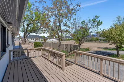 12191 S 3600 W, Riverton, UT 84065 - Photo 39