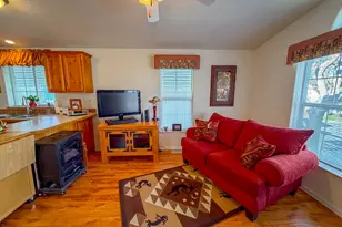 61 Cottonwood Ln, Hurricane, UT 84737 - Photo 9