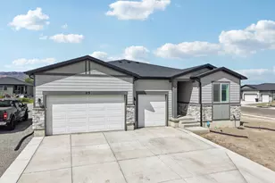 219 N Hatchet Ranch Dr W, Grantsville, UT 84029 - Photo 3