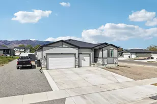 219 N Hatchet Ranch Dr W, Grantsville, UT 84029 - Photo 7