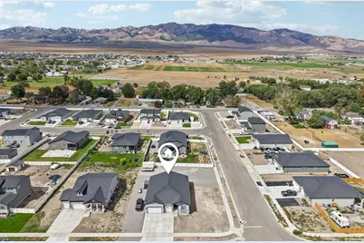 219 N Hatchet Ranch Dr W, Grantsville, UT 84029 - Photo 37