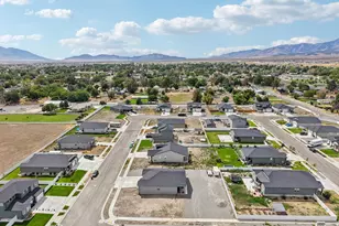 219 N Hatchet Ranch Dr W, Grantsville, UT 84029 - Photo 39