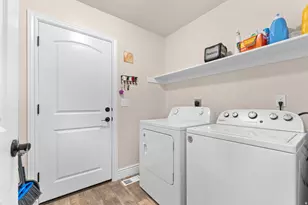 1931 N 370 E, Tooele, UT 84074 - Photo 17