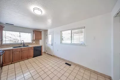 2969 S 625 W, Bountiful, UT 84010 - Photo 27