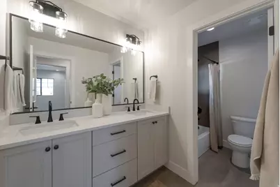 949 S Louisa Dr, Saratoga Springs, UT 84045 - Photo 35