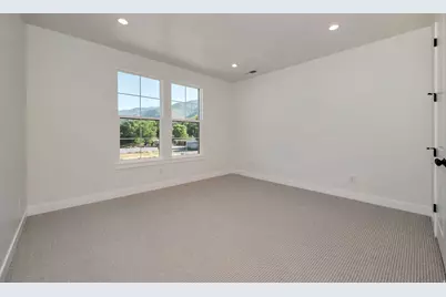 461 W Summerhill Ln W, Centerville, UT 84014 - Photo 31