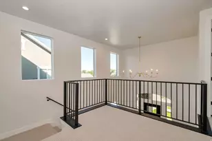 461 W Summerhill Ln W, Centerville, UT 84014 - Photo 19
