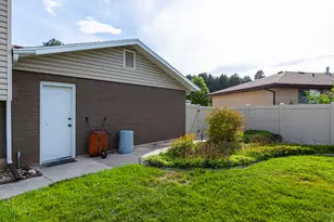 1751 E 8180 S, Sandy, UT 84093 - Photo 45