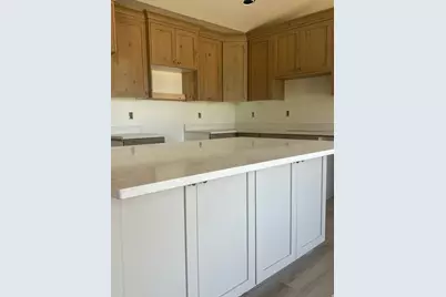 684 S 3300 W #128B, Syracuse, UT 84075 - Photo 9