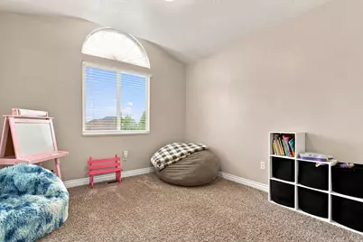 1808 Heritage Pkwy, Syracuse, UT 84075 - Photo 13