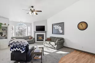 55 Mountain View Cir, Providence, UT 84332 - Photo 3